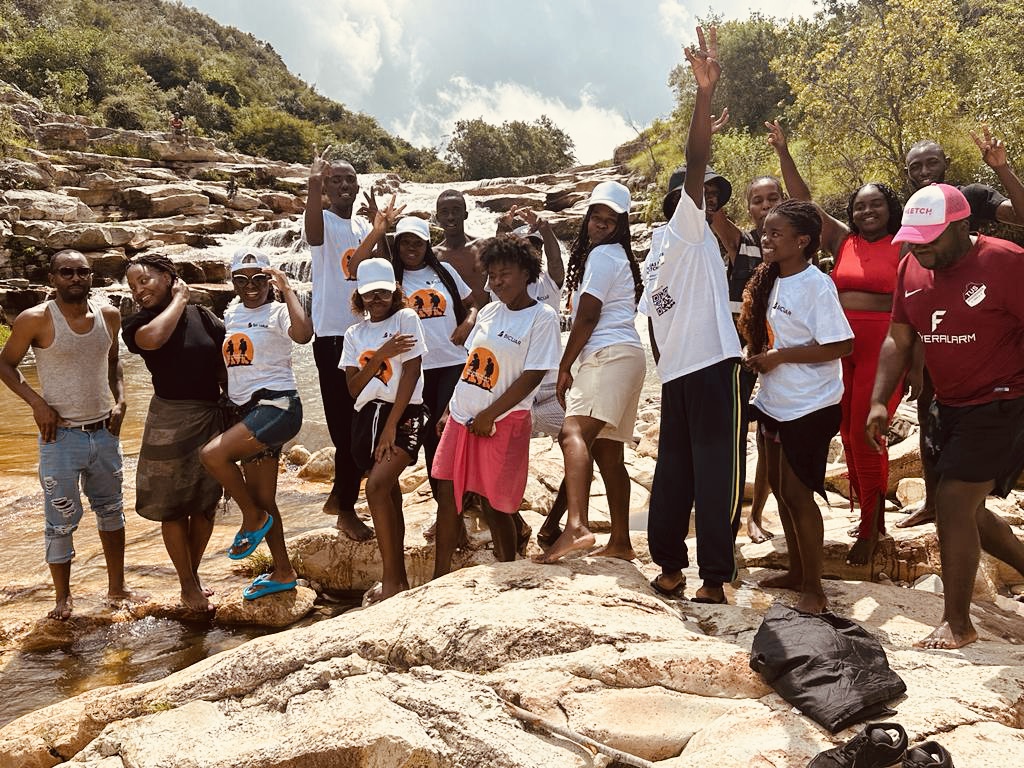 Foto 5 da excursão Excursão as Piscinas Naturais da Catchicuvuila